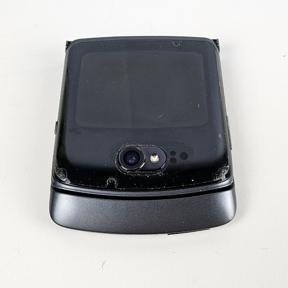 Motorola Razr 5G W/ Accessories | CIB T-Mobile Technology Phone Smartphone Tech - Picture 2 of 11